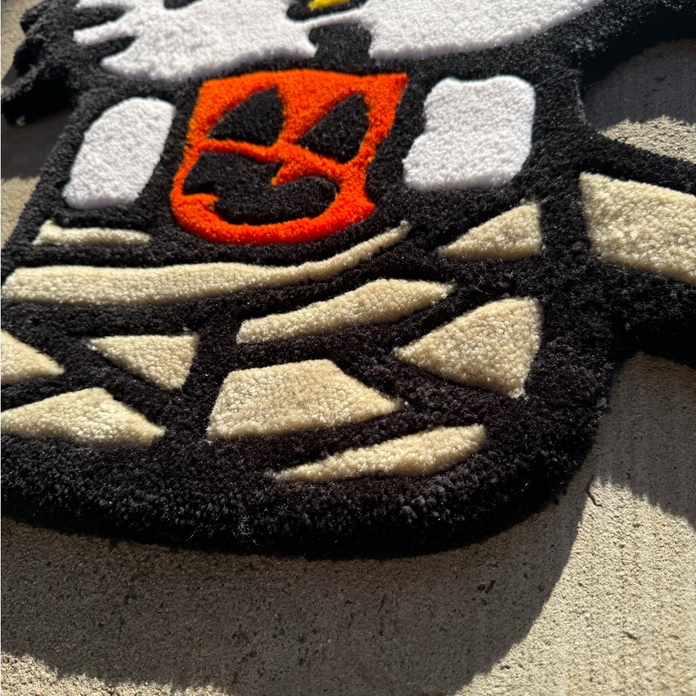 Hello Kitty Rug - Picture 4 of 5